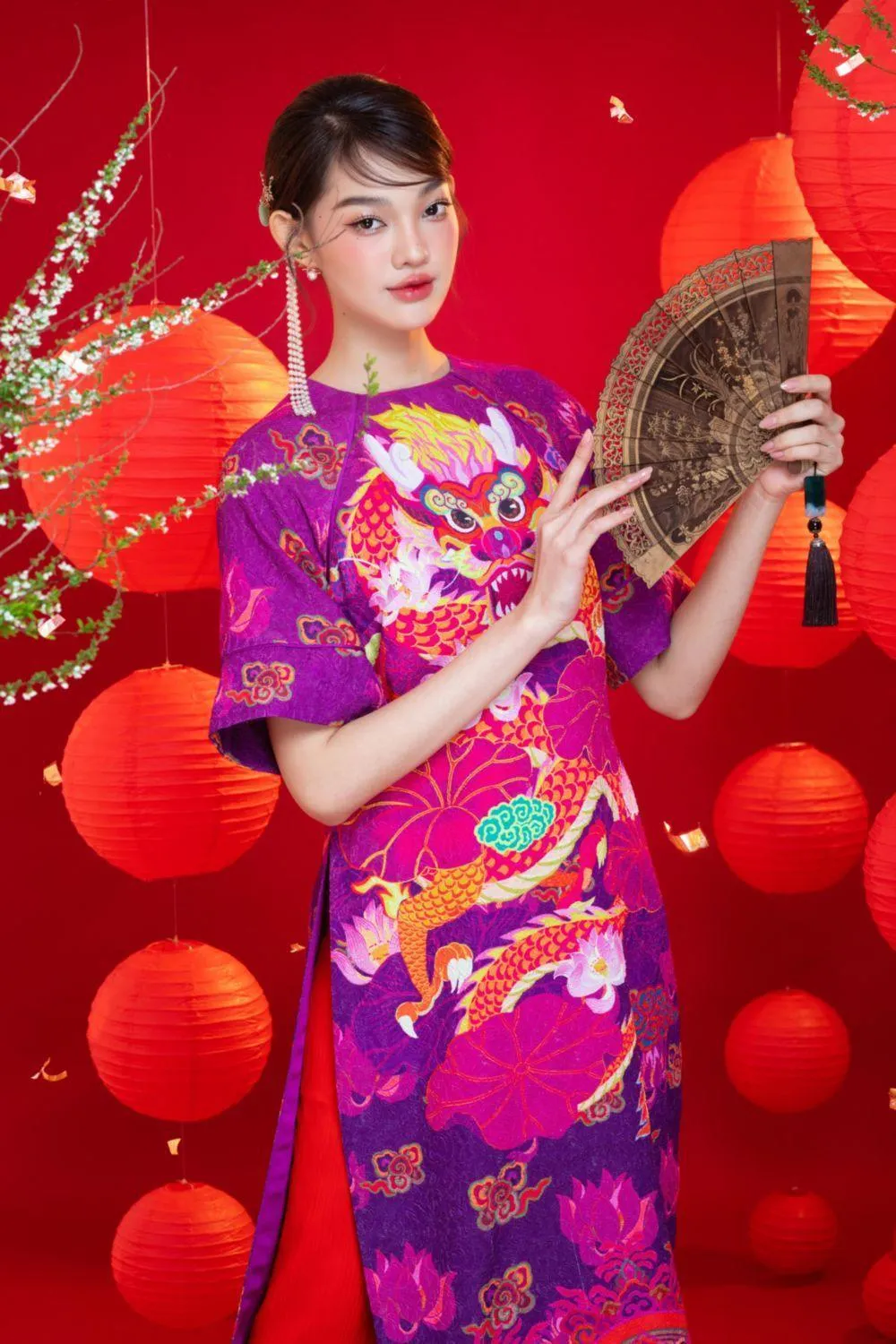 Violeta Straight Round Neck Brocade Calf Length Ao Dai