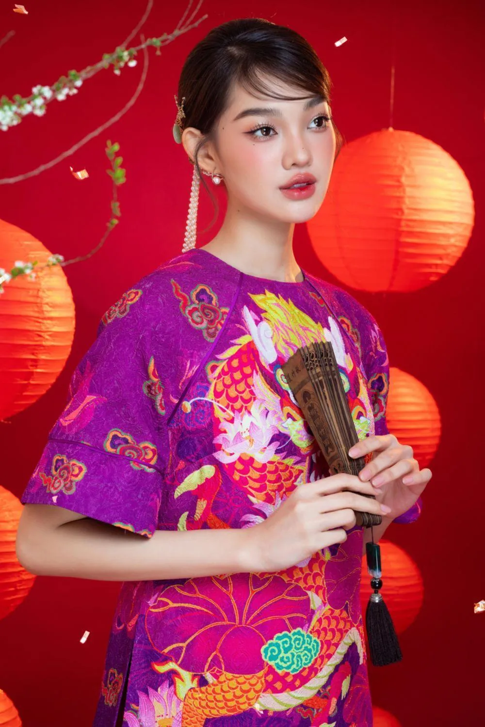 Violeta Straight Round Neck Brocade Calf Length Ao Dai